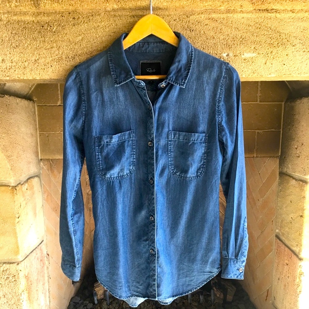 Rails Carter Chambray Shirt - Picture 3 of 8